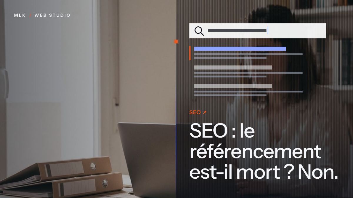 Une barre de recherche au-dessus d’une liste de résultats dont le premier est mis en avant, et les lettres SEO avec une flèche montante